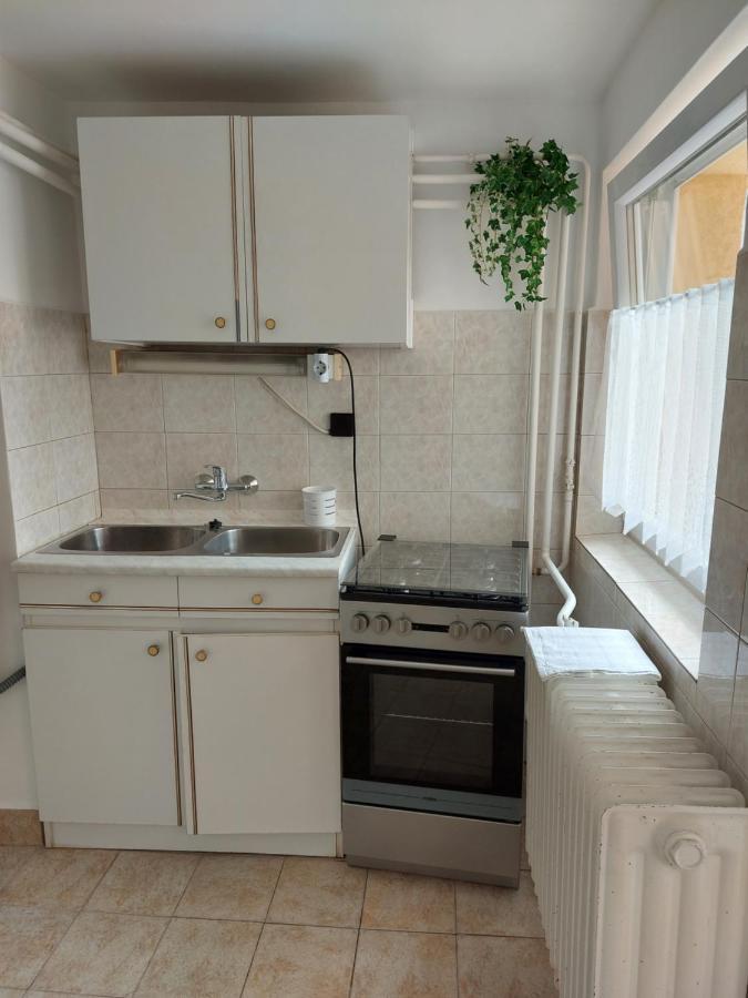 Barbara Apartmanhaz Keszthely Buitenkant foto