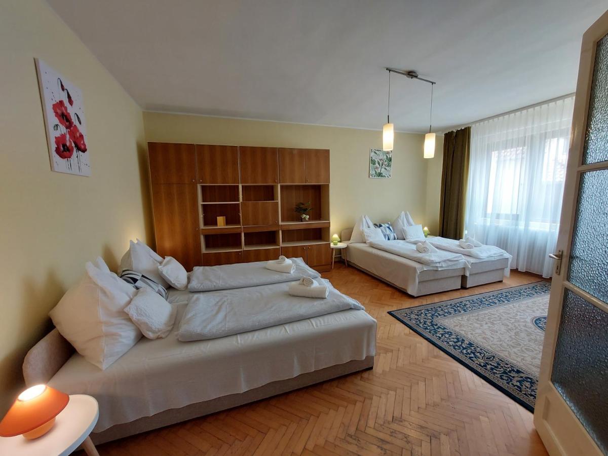 Barbara Apartmanhaz Keszthely Buitenkant foto